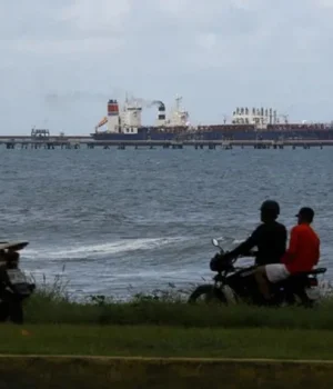 США-захопили-сьомий-танкер-у-Карибському-морі,-пов'язаний-з-Венесуелою