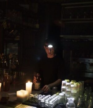 Графіки-скасовуються:-в-Україні-запроваджують-аварійні-відключення-світла