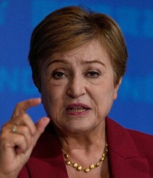 Україна-має-скасувати-субсидії-на світло,-тепло-і змінити-податки —-очільниця-МВФ