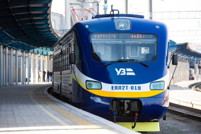 З 22 січня змінюється розклад приміських поїздів З-22-січня-змінюється-розклад-приміських-поїздів