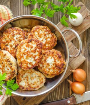 Навіщо-додавати-манку-в-котлети-і-тефтелі:-розкриваємо-секрети-радянської-кулінарії