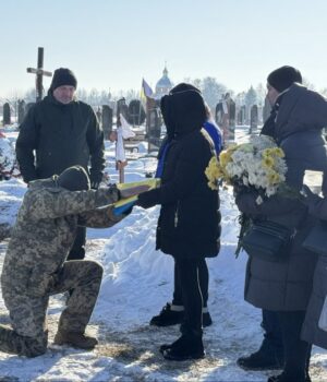 У-Затурцівській-громаді-попрощалися-з-Героєм-Володимиром-Кухаруком У-Затурцівській-громаді-попрощалися-з-Героєм-Володимиром-Кухаруком