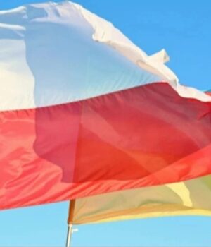 Польща-передала-Києву-400-генераторів