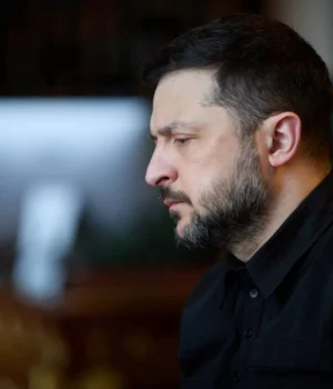 Мадуро-заарештовано,-а-путін-не-лише-не-в-суді,-а-й-успішно-бореться-за-російські. Мадуро-заарештовано,-а-путін-не-лише-не-в-суді,-а-й-успішно-бореться-за-російські.