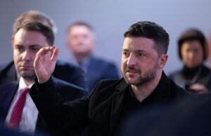 “Закінчимо цю війну”: Зеленський розкрив плани на тристоронню зустріч з РФ і США “Закінчимо-цю-війну”:-Зеленський-розкрив-плани-на-тристоронню-зустріч-з-РФ-і-США