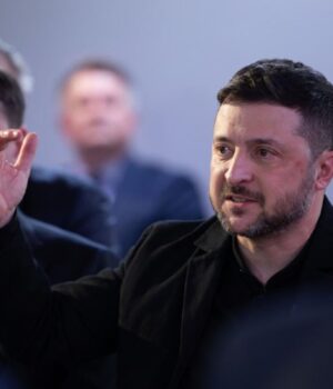 “Закінчимо-цю-війну”:-Зеленський-розкрив-плани-на-тристоронню-зустріч-з-РФ-і-США