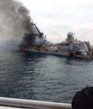 Російcький-суд-розкрив-таємницю-затоплення-крейсеру-“Москва” Російcький-суд-розкрив-таємницю-затоплення-крейсеру-“Москва”