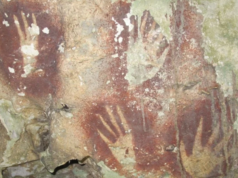 Найдавніше у світі мистецтво: у печерах знайшли малюнки віком 68 тисяч років Найдавніше-у-світі-мистецтво:-у-печерах-знайшли-малюнки-віком-68-тисяч-років