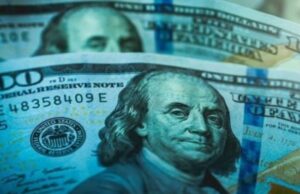 Курс валют на 23 січня: скільки коштуватимуть долар, євро і злотий Курс-валют-на-23-січня:-скільки-коштуватимуть-долар,-євро-і-злотий