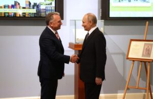 Путін зустрівся з трьома посланцями Трампа: Кремль зробив різку заяву Путін-зустрівся-з-трьома-посланцями-Трампа:-Кремль-зробив-різку-заяву