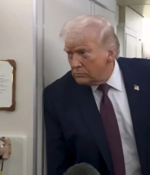 Трамп-про-можливий-саміт-США-Україна-рф:-зустрічі-відбуваються,-і-"побачимо,-що-станеться"