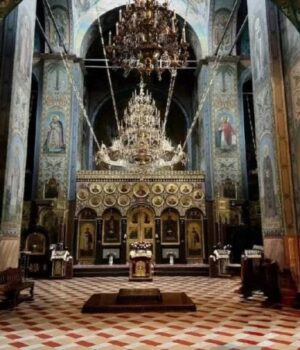 Журналісти-показали-Успенський-собор-у-Володимирі-після-виселення-УПЦ-МП.-ВІДЕО