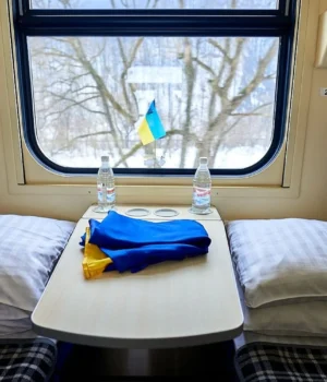 Через-попит-запускають-новий-поїзд-з-Одеси-до-Карпат:-відомий-розклад-руху Через-попит-запускають-новий-поїзд-з-Одеси-до-Карпат:-відомий-розклад-руху