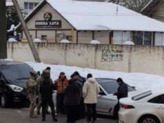 Знімав провокативні відео: у Луцьку відбувається затримання відомого блогера Знімав-провокативні-відео:-у-Луцьку-відбувається-затримання-відомого-блогера