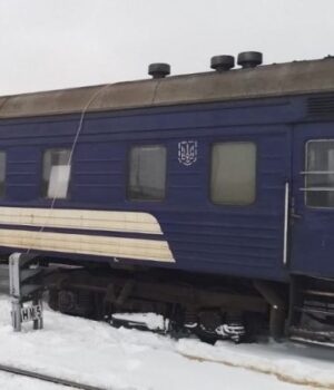 У-місті-на-Волині-з’явився-«Вагон-незламності».-ВІДЕО У-місті-на-Волині-з’явився-«Вагон-незламності».-ВІДЕО