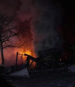 Росія-вдарила-вночі-по-Києву:-є-загиблий,-пожежі,-руйнування