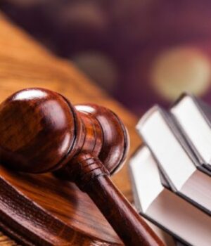 Волинянку-судили-за-прогули-доньки-в-училищі:-яке-покарання-встановив-суд