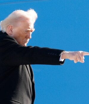 Трамп-пригрозив-Канаді-100%-митами-через-можливу-угоду-з Китаєм Трамп-пригрозив-Канаді-100%-митами-через-можливу-угоду-з Китаєм