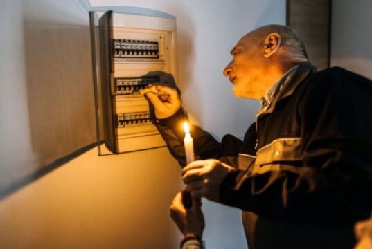 Відключення світла в усіх областях: «Укренерго» попередило про графіки на 25 січня Відключення-світла-в-усіх-областях:-«Укренерго»-попередило-про-графіки-на-25-січня