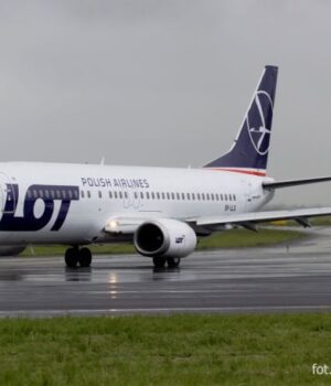 Польща-готується-відновити-польоти-в-Україну:-експерт-пояснив,-чи-реально-це-під-час-війни Польща-готується-відновити-польоти-в-Україну:-експерт-пояснив,-чи-реально-це-під-час-війни