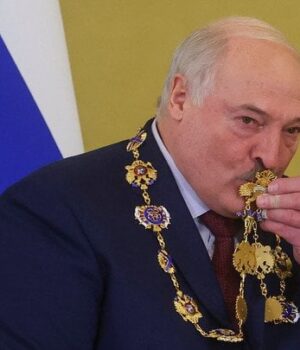 У білорусів-менше-прав,-ніж-у собаки-Лукашенка —-Зеленський