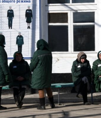 У Росії жінок-ув’язнених із Центральної Азії вербують на війну проти України – правозахисники У-Росії-жінок-ув’язнених-із-Центральної-Азії-вербують-на-війну-проти-України-–-правозахисники