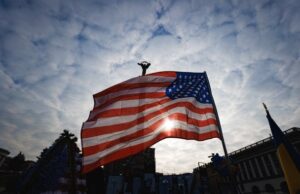 Вбивство протестувальника у Міннесоті може спричинити новий шатдаун у США Вбивство-протестувальника-у Міннесоті-може-спричинити-новий-шатдаун-у США