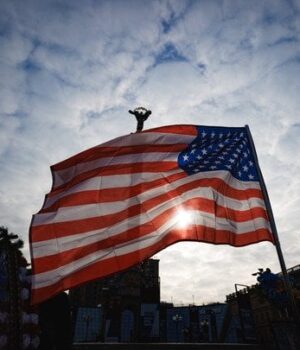 Вбивство-протестувальника-у Міннесоті-може-спричинити-новий-шатдаун-у США