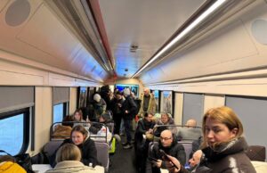 «Укрзалізниця» відкрила Пункт незламності в польському Хелмі «Укрзалізниця»-відкрила-Пункт-незламності-в-польському-Хелмі