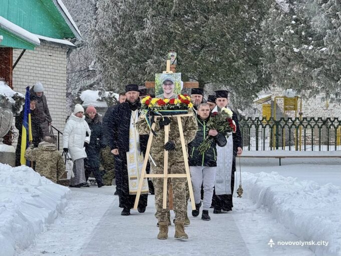 Нововолинці назавжди попрощалися із Героєм Дмитром Тимофєєвим Нововолинці-назавжди-попрощалися-із-Героєм-Дмитром-Тимофєєвим