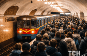 У Києві відновили рух на одній з ліній метро: що відомо У Києві-відновили-рух-на одній-з ліній-метро:-що відомо