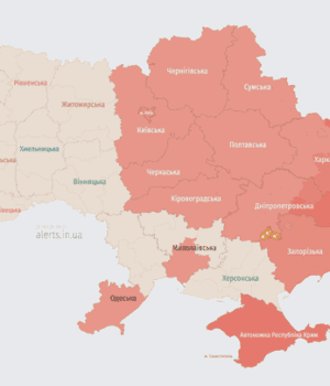 Росія-атакує-Україну-ударними-БпЛА:-напрямок-руху