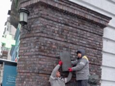 У Києві намагалися пошкодити пам’ятник автору роману «Бабин Яр» У Києві-намагалися-пошкодити-пам’ятник-автору-роману-«Бабин-Яр»