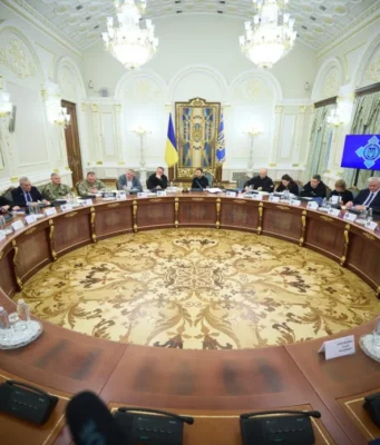 Зеленський додав нових членів у РНБО та вивів Малюка Зеленський додав нових членів у РНБО та вивів Малюка