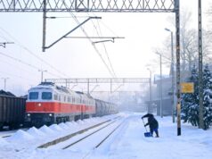 Через аномальну погоду в Україні ускладнено рух поїздів: які рейси затримуються Через-аномальну-погоду-в-Україні-ускладнено-рух-поїздів:-які-рейси-затримуються