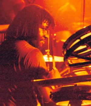 Реггі-барабанщик-Слай-Данбар-помер-у-віці-73-років