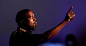 Скандальний Каньє Вест оголосив про психічну хворобу Скандальний-Каньє-Вест-оголосив-про-психічну-хворобу