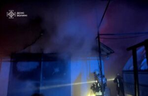 Через коротке замикання на Волині спалахнув житловий будинок Через-коротке-замикання-на-Волині-спалахнув-житловий-будинок