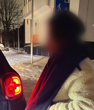 На-Рівненській-затримали-28-річну-лучанку-з-наркотиками