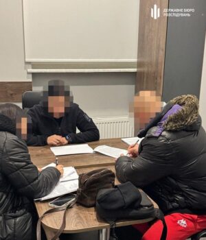 Правоохоронець-з Одещини-вдавав-працівника-банку-і виманював-гроші-у пенсіонерів