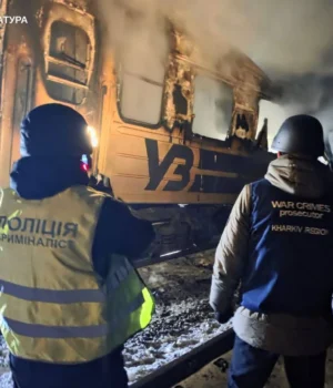 Атака-рф-на-поїзд-"Чоп-Барвінкове":-у-прокуратурі-заявили-про-трьох-загиблих