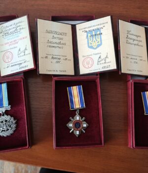 У-Рожищі-родинам-трьох-Героїв-вручили-державні-нагороди