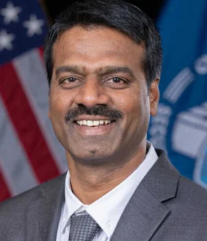 Керівник-кіберзахисту-США-завантажив-конфіденційні-дані-в-публічний-chatgpt Керівник-кіберзахисту-США-завантажив-конфіденційні-дані-в-публічний-chatgpt