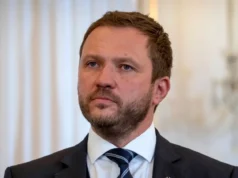 Глава МЗС Естонії закликає прискорити ухвалення 20-го пакета санкцій проти рф Глава-МЗС-Естонії-закликає-прискорити-ухвалення-20-го-пакета-санкцій-проти-рф