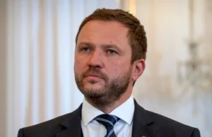 Глава МЗС Естонії закликає прискорити ухвалення 20-го пакета санкцій проти рф Глава-МЗС-Естонії-закликає-прискорити-ухвалення-20-го-пакета-санкцій-проти-рф