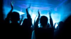 Пісня, яка заполонила TikTok і обігнала Тейлор Свіфт на YouTube Пісня,-яка-заполонила-tiktok-і-обігнала-Тейлор-Свіфт-на-youtube