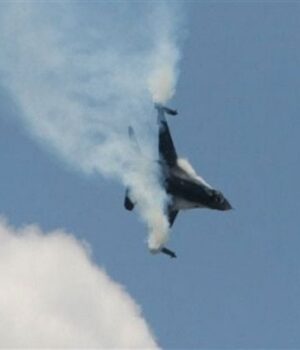 Шторм-пошкодив-винищувачі-f-16-на авіабазі —-деталі-(фото)