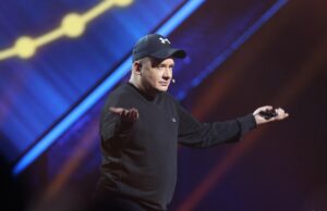 Вєрка Сердючка поділилася кумедним архівним фото з “Ангелою Меркель” Вєрка-Сердючка-поділилася-кумедним-архівним-фото-з-“Ангелою-Меркель”