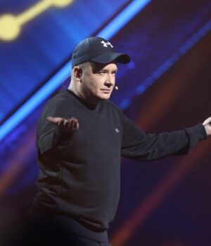 Вєрка-Сердючка-поділилася-кумедним-архівним-фото-з-“Ангелою-Меркель” Вєрка-Сердючка-поділилася-кумедним-архівним-фото-з-“Ангелою-Меркель”