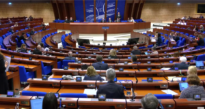 «Головна ідея – бити по путінському режиму»: антипутінська опозиція у ПАРЄ «Головна-ідея-–-бити-по-путінському-режиму»:-антипутінська-опозиція-у-ПАРЄ